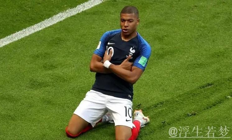 姆巴佩遗憾难掩？离队一年，大巴黎冲进欧冠决赛，昔日队友竞逐金球奖！